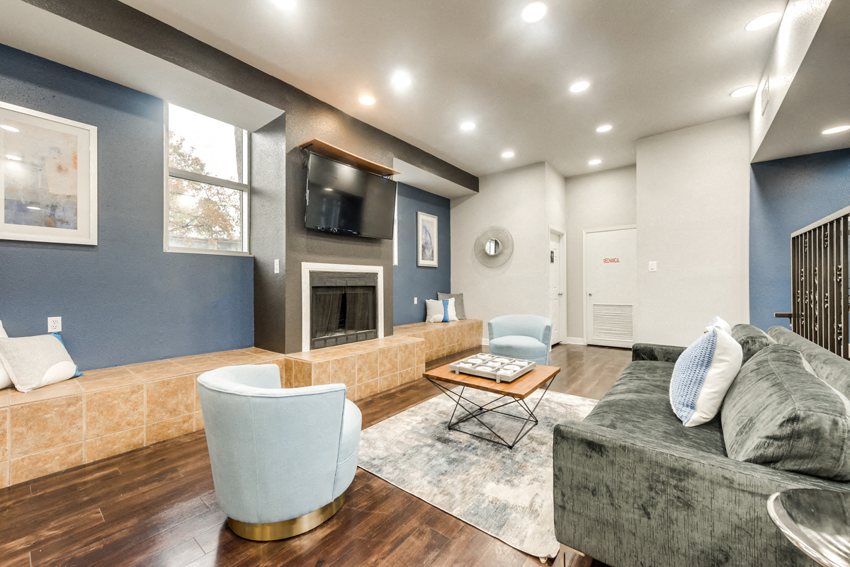 Photos and Video of Turtle Pointe in Houston, TX 77063